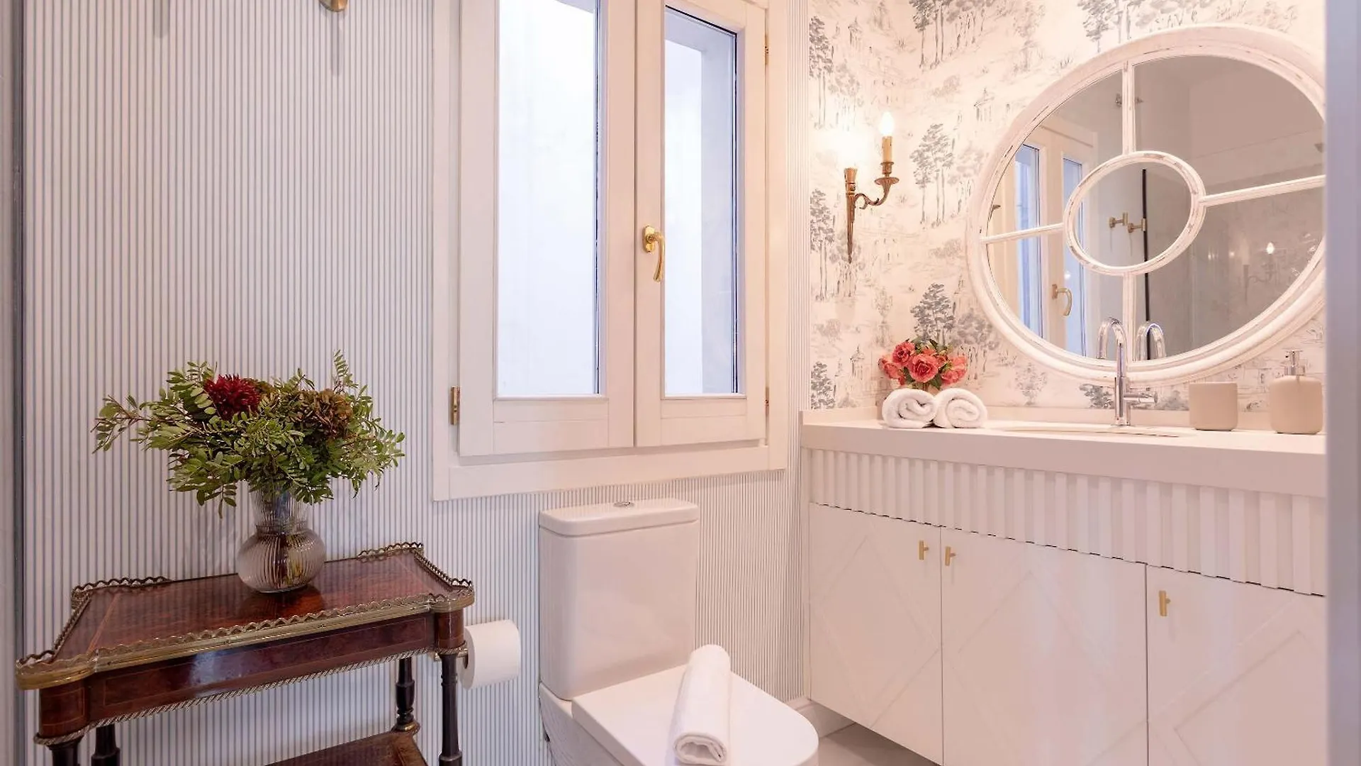 Genteel Home Paseo Maritimo Malaga