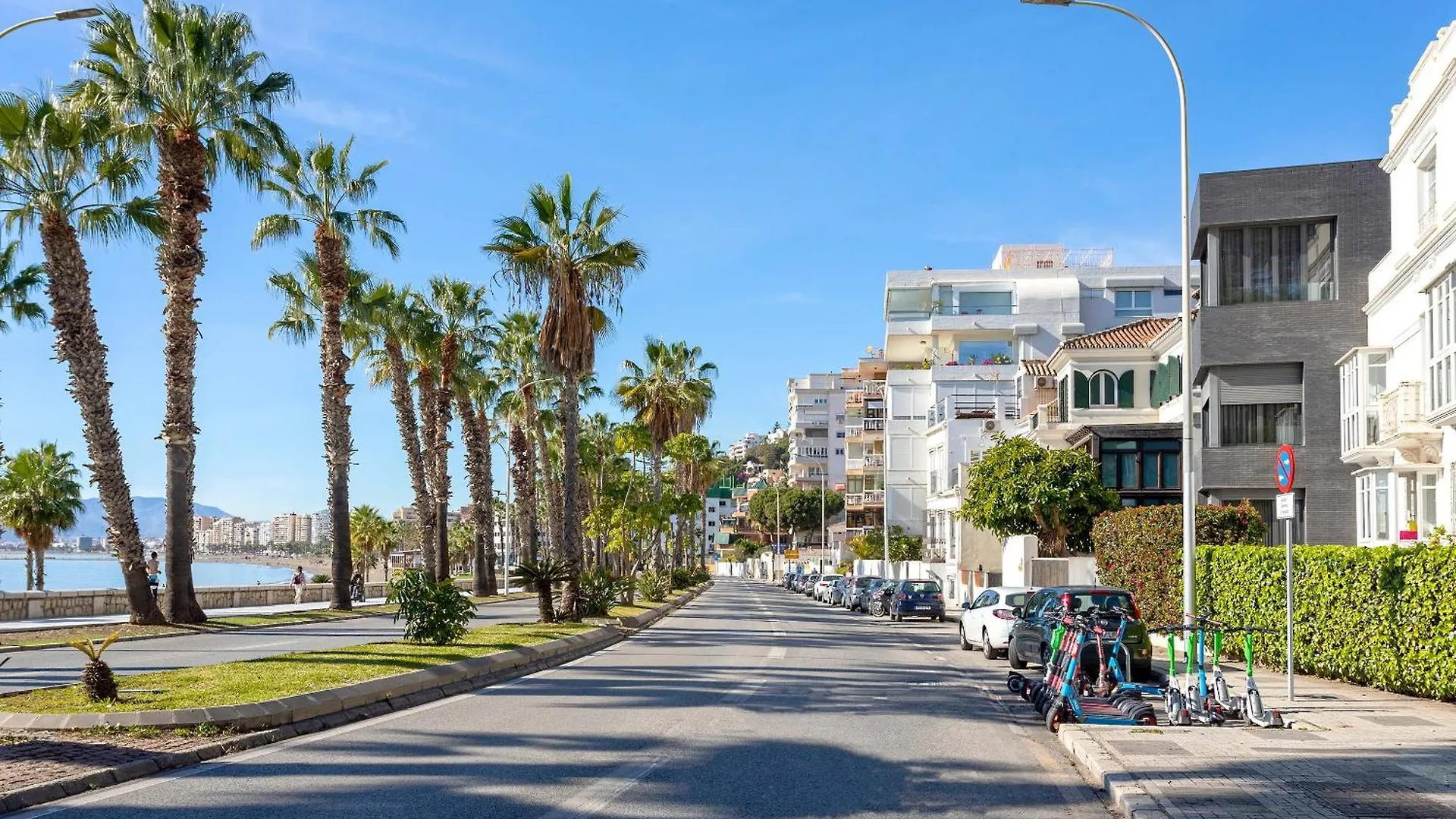 Apartment Genteel Home Paseo Maritimo Malaga Spain